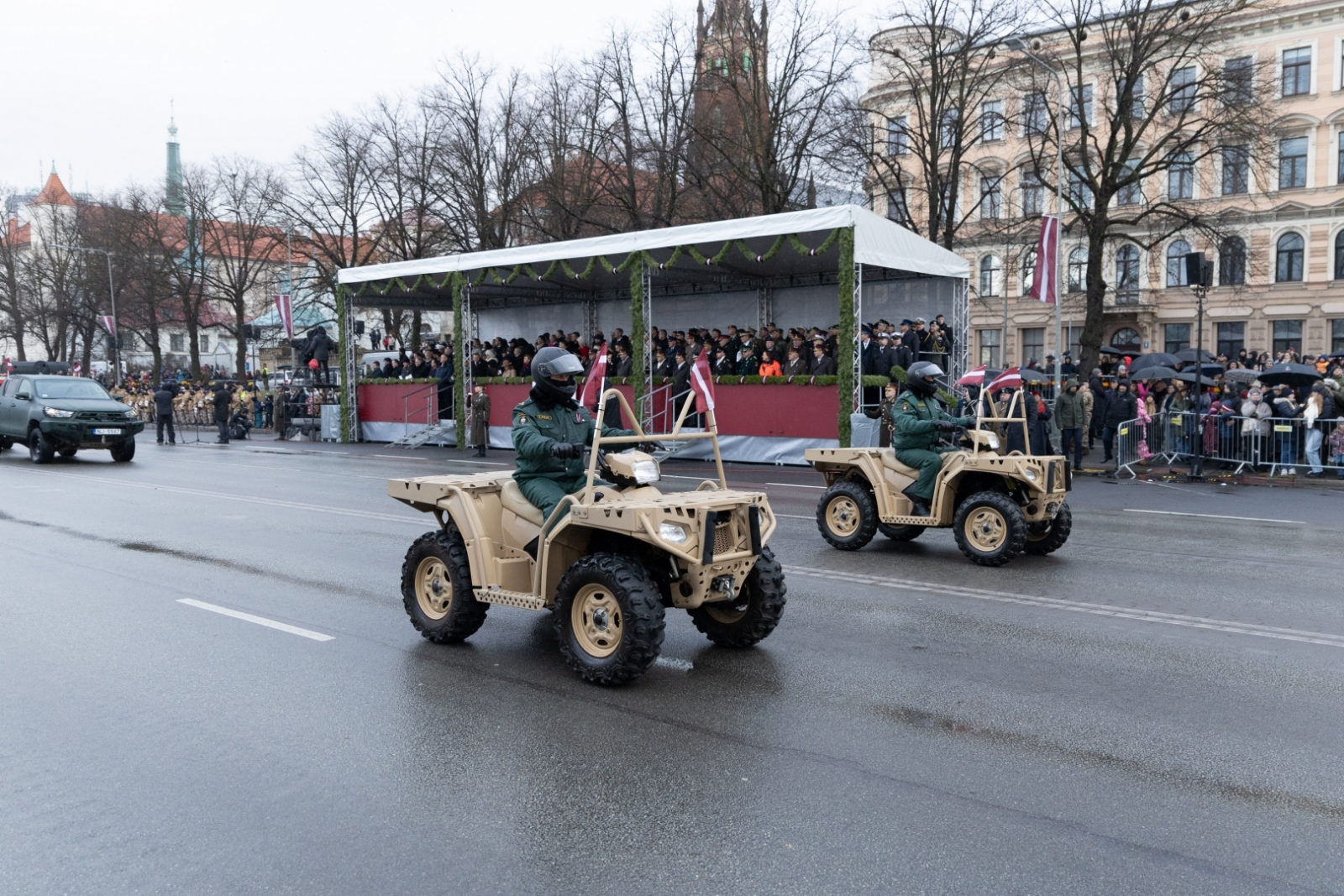 FOTO: VRS dalība militārajā parādē