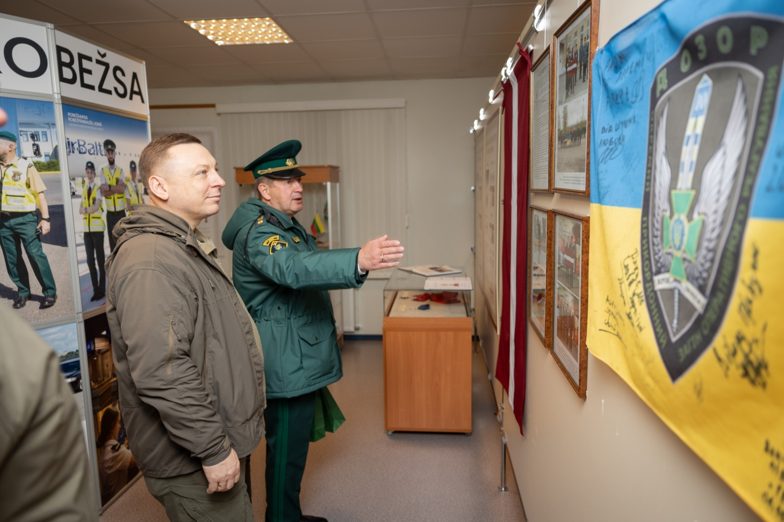 FOTO: Ukrainas Valsts Robežsardzes Dienesta priekšnieka vietnieki apmeklē VRS un VRK 